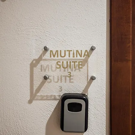 아파트 Mutina 3