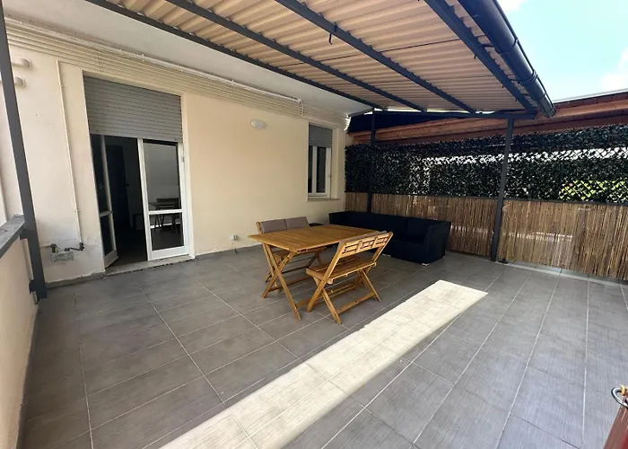 Διαμέρισμα Mutina 3 *